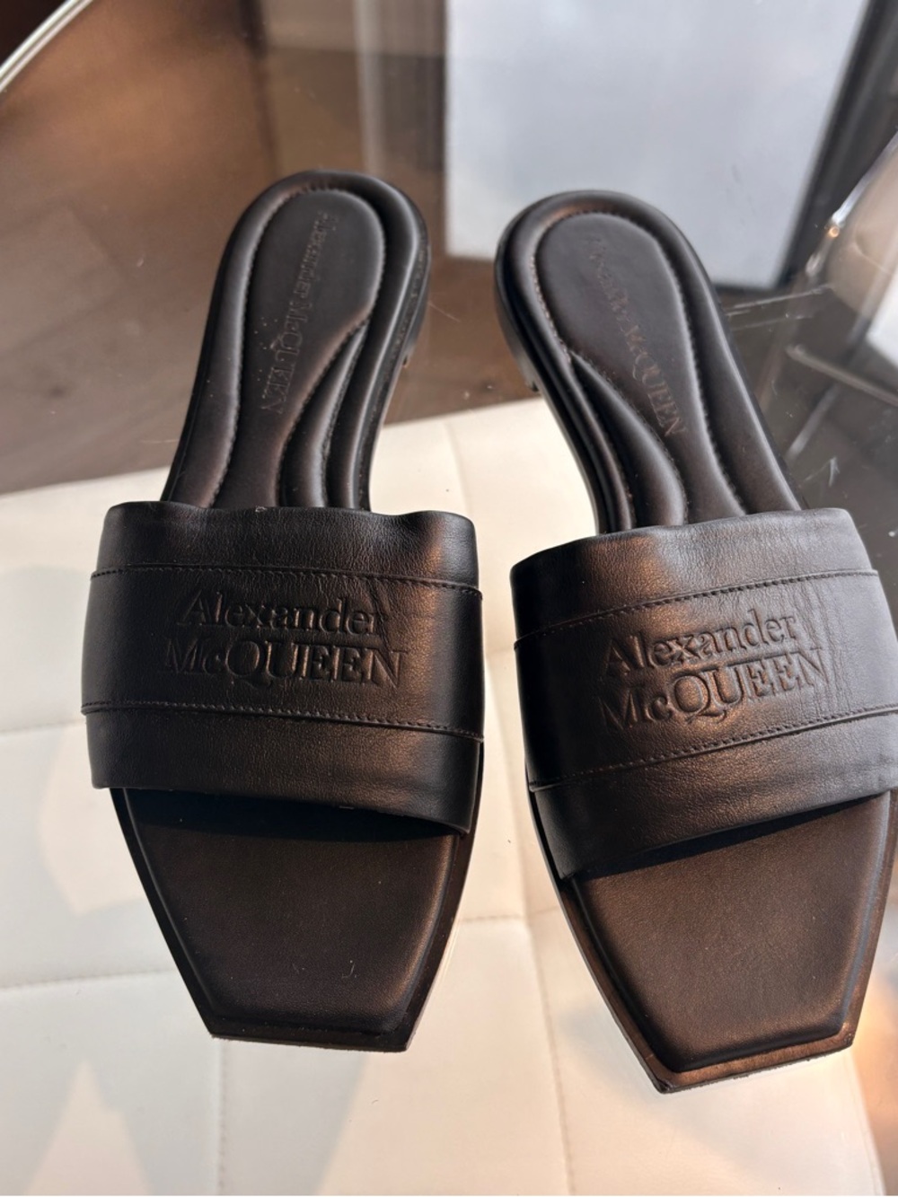Alexander McQueen Black Leather Logo Slide Sandals - Picture 1 of 4